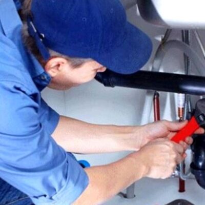 خدمات كهرباء وسباكة